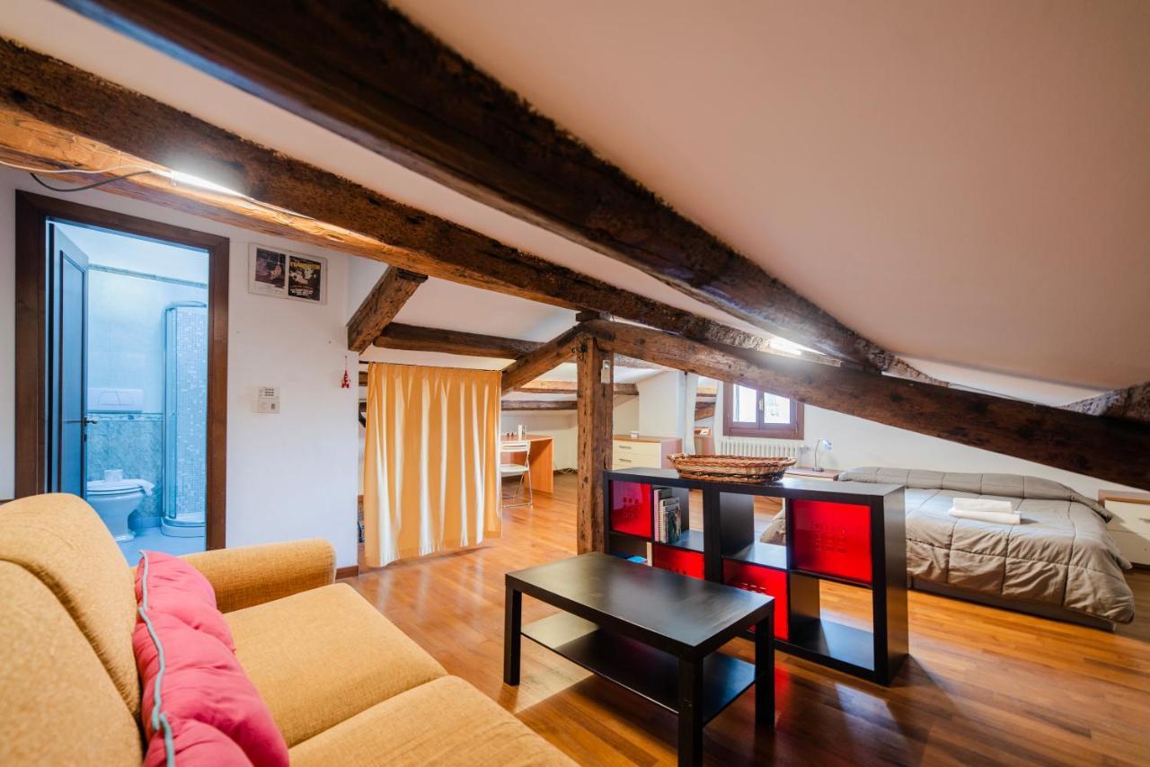 Petit Loft Apartman Velence Kültér fotó